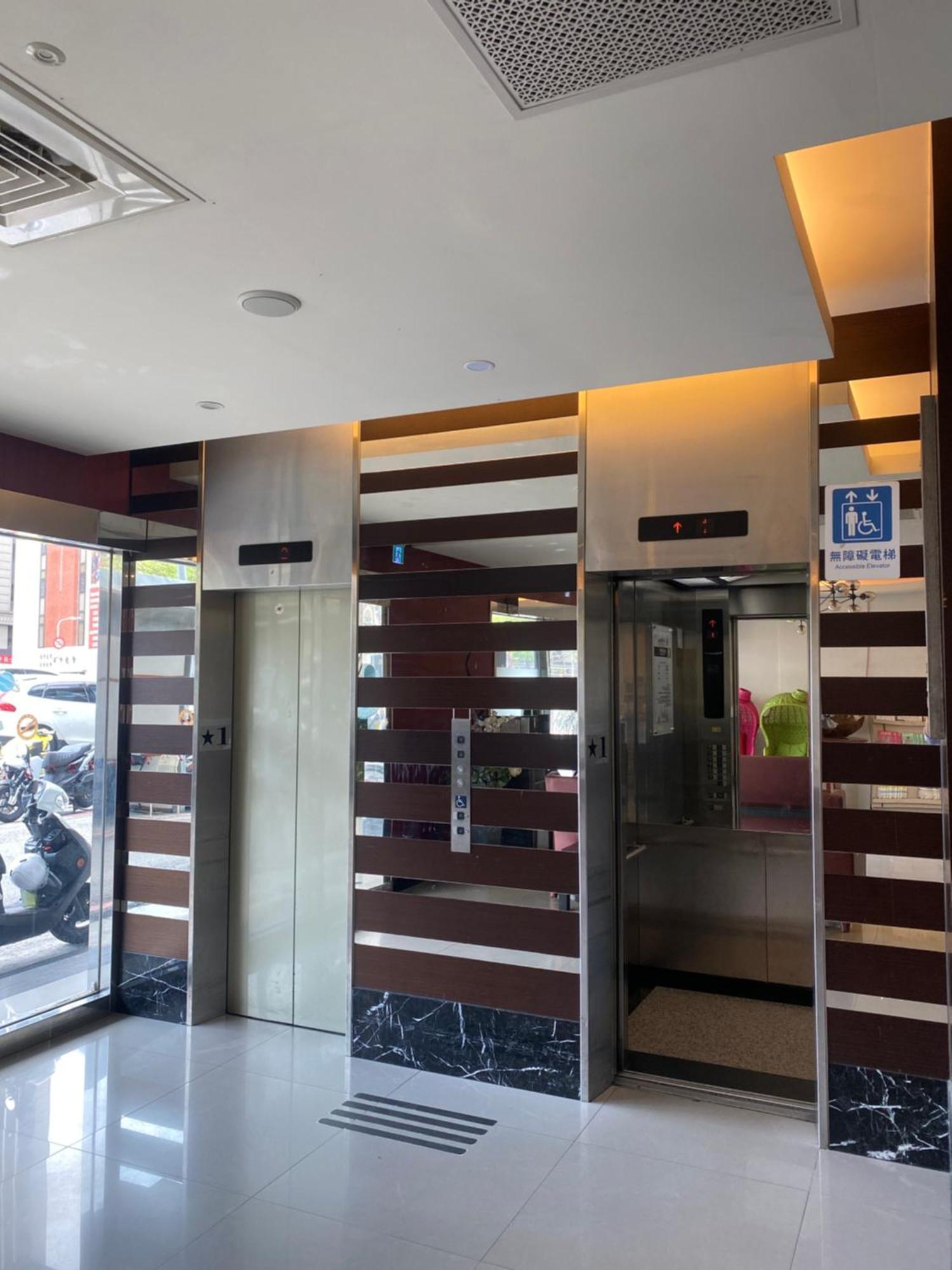 Taipei Toy Hotel Экстерьер фото